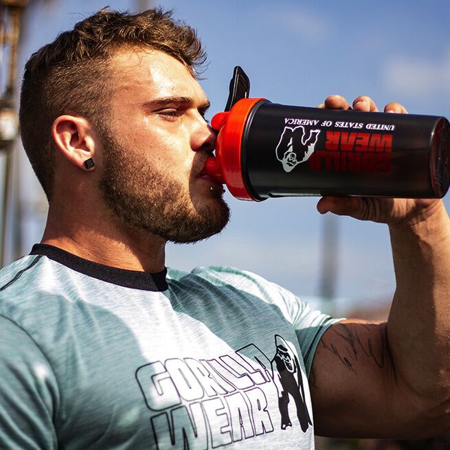 Shaker XXL Svart/Röd 1000 ml