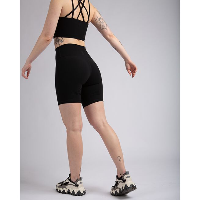 Studio Biker Shorts, Matte Black