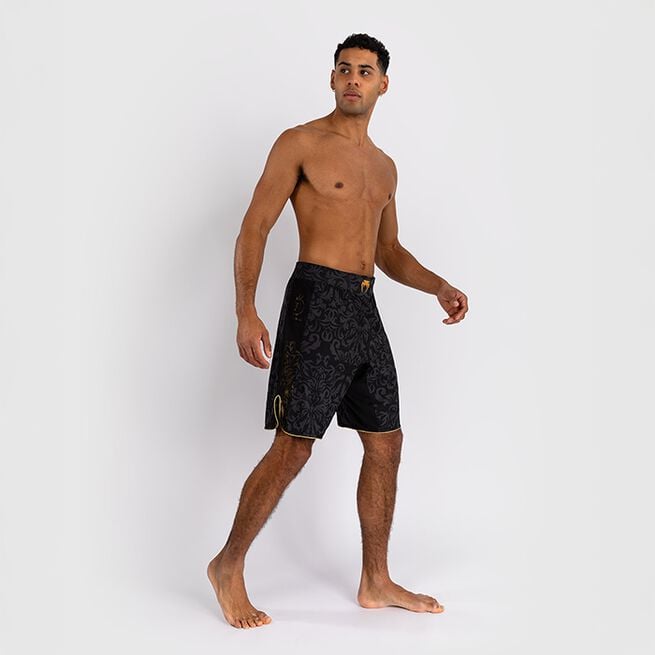 Venum x Ilia Topuria Unmatched Fightshorts Svart Guld