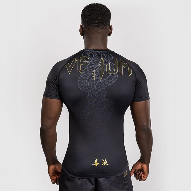 Serpenti Rashguard Kort Ärm Svart Silver Guld