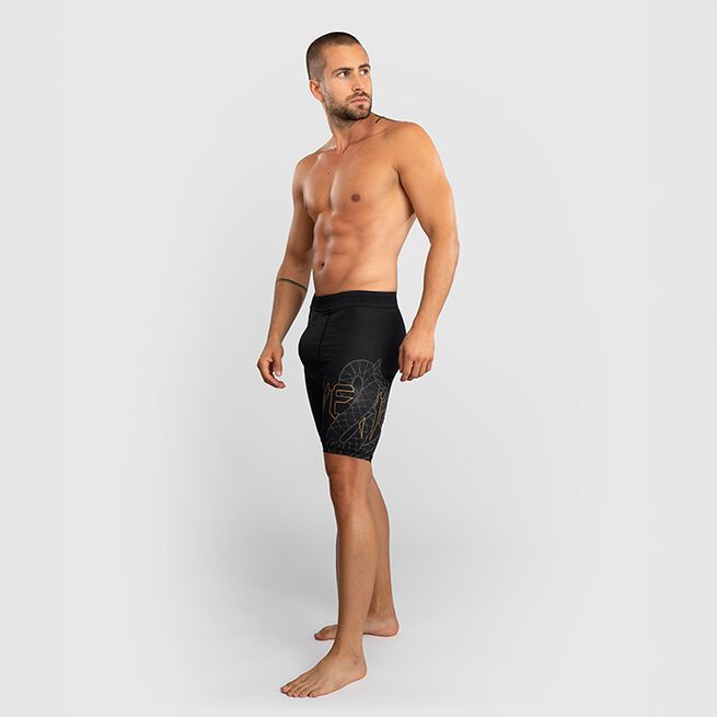 Serpenti Vale Tudo-Shorts Svart Silver Guld
