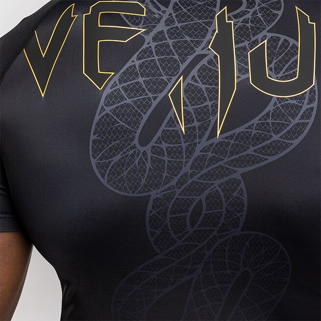 Serpenti Rashguard Kort Ärm Svart Silver Guld