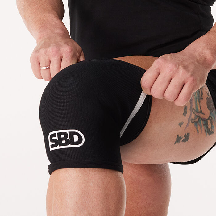 SBD Momentum Kn&auml;skydd f&ouml;r tyngdlyft 5mm