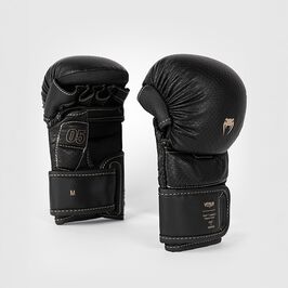 Venum Impact Evo Scales MMA Gloves Black, L-XL  Impact Evo Scales MMA-handskar Svart