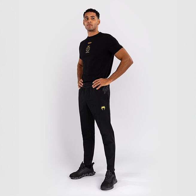 Venum x Ilia Topuria Unmatched Joggers Svart Guld