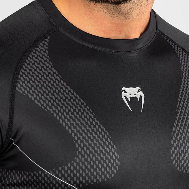 Nexus Rashguard Kort Ärm Svart Silver