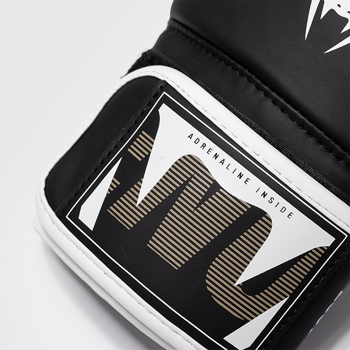Venum Adrenaline Boxingshandskar Svart Beige