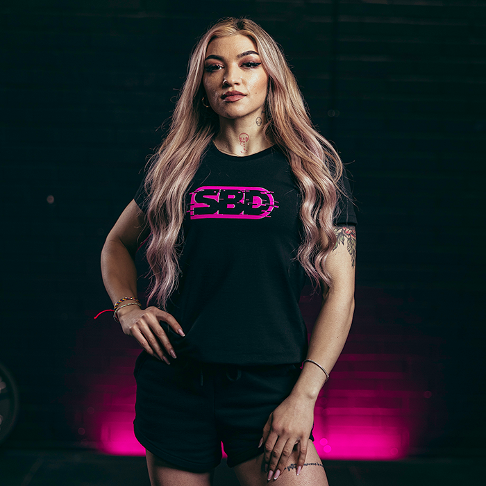 Nova Brand T‑shirt Dam