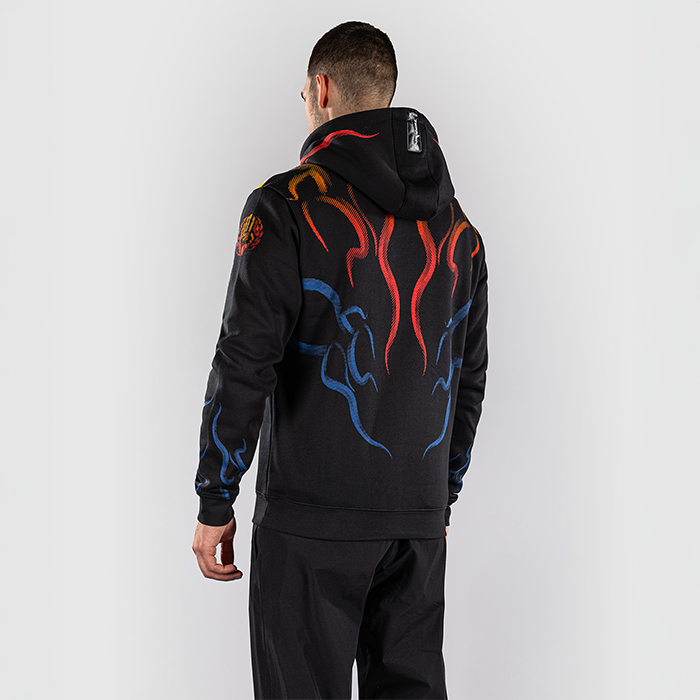 Venum x TEKKEN 8 Huvtr&ouml;ja Yoshimitsu Svart Orange