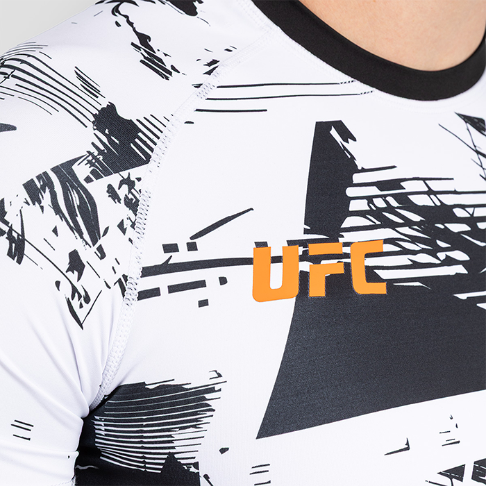 UFC Zenith by Venum Fight Week Rashguard Kort &auml;rm Svart Vit Orange