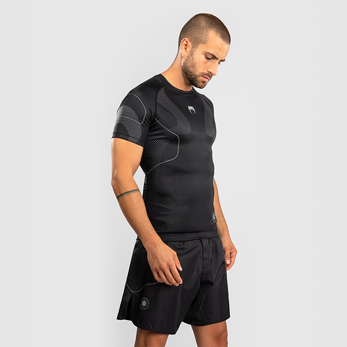 Nexus Rashguard Kort &Auml;rm Svart Silver