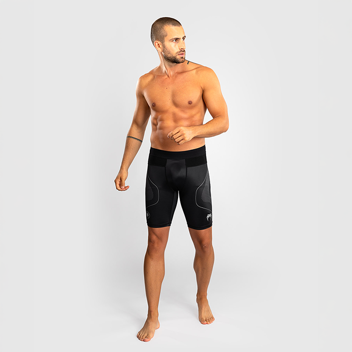 Nexus Vale Tudo-Shorts Svart Silver