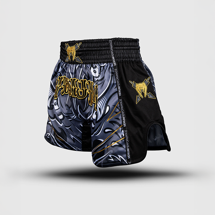 Venum Wolf Atak Thaishorts Svart Gr&aring;