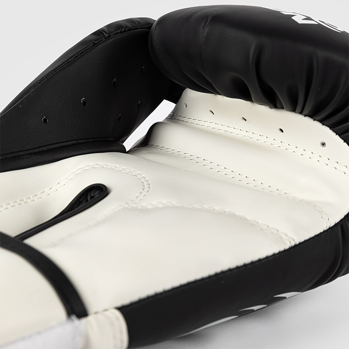 Venum X Mike Tyson Pro Boxningshandskar Svart Vit