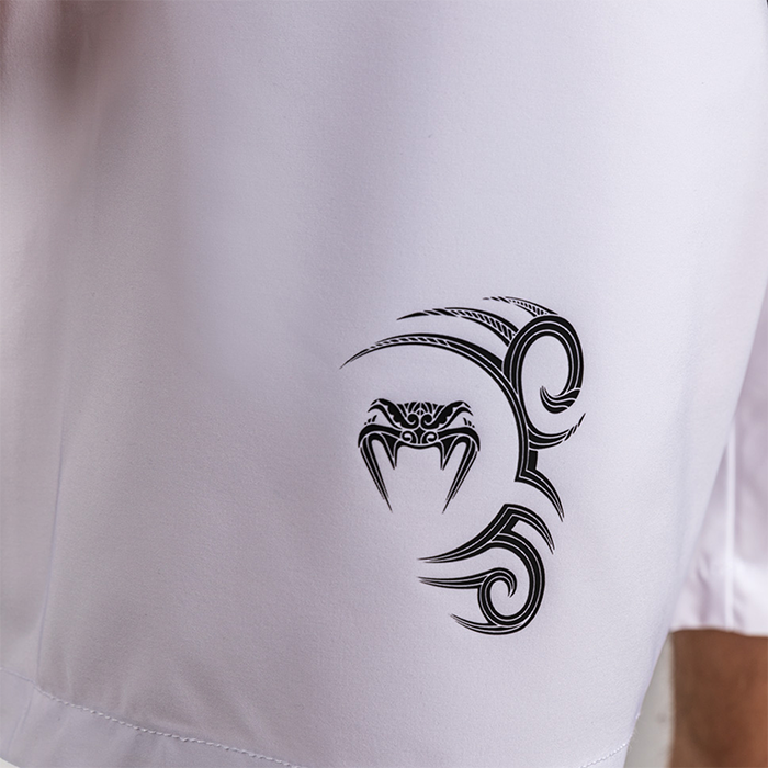 Venum X Mike Tyson Everyone has a plan Tr&auml;ningsshorts Vit Svart