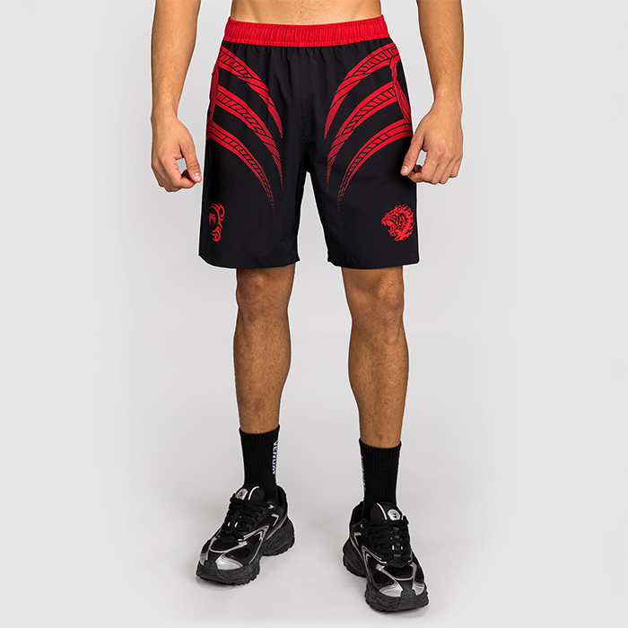 Venum X Mike Tyson Everyone has a plan Tr&auml;ningsshorts Svart R&ouml;d