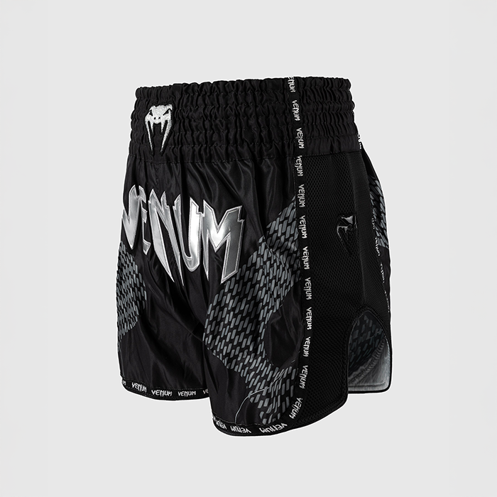 Nexus Muay Thai-Shorts Svart Silver