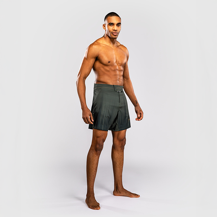 Venum Stealth Fightshorts Khaki Gr&ouml;n