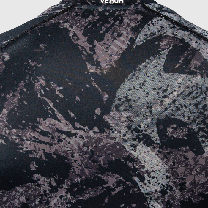 Venum RAGE & WORKOUT Long Sleeve Rashguard Black/Grey