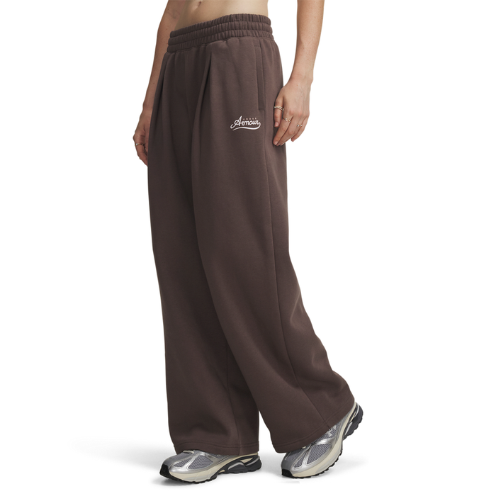 Rival Pleated Varsity Pant Coyote