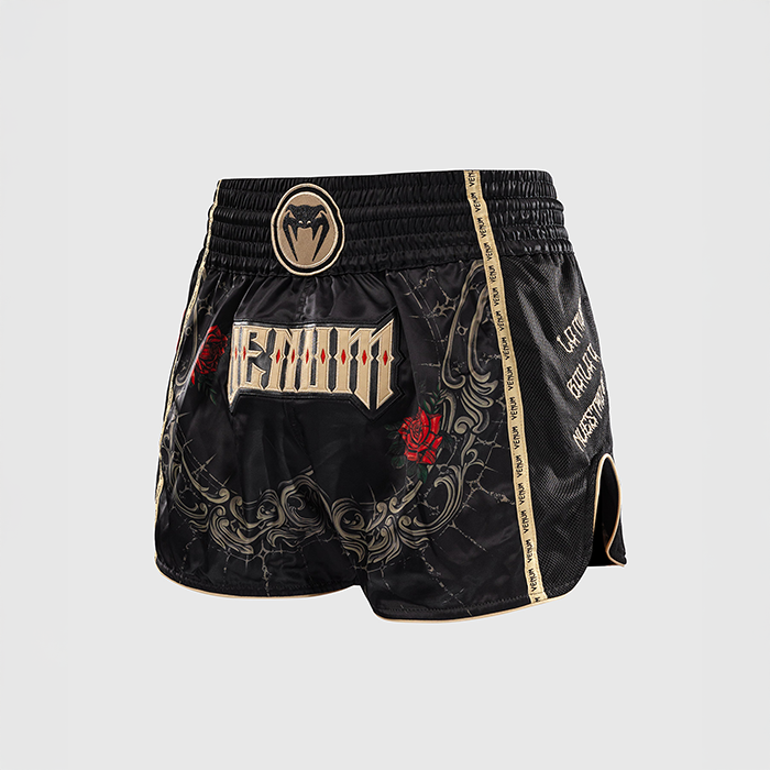 Santa Muerte 5-0 Muay Thai Shorts Svart Guld