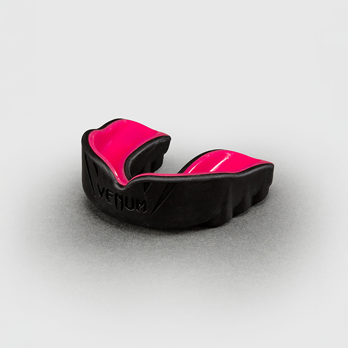 Venum Challenger Tandskydd Svart R&ouml;d