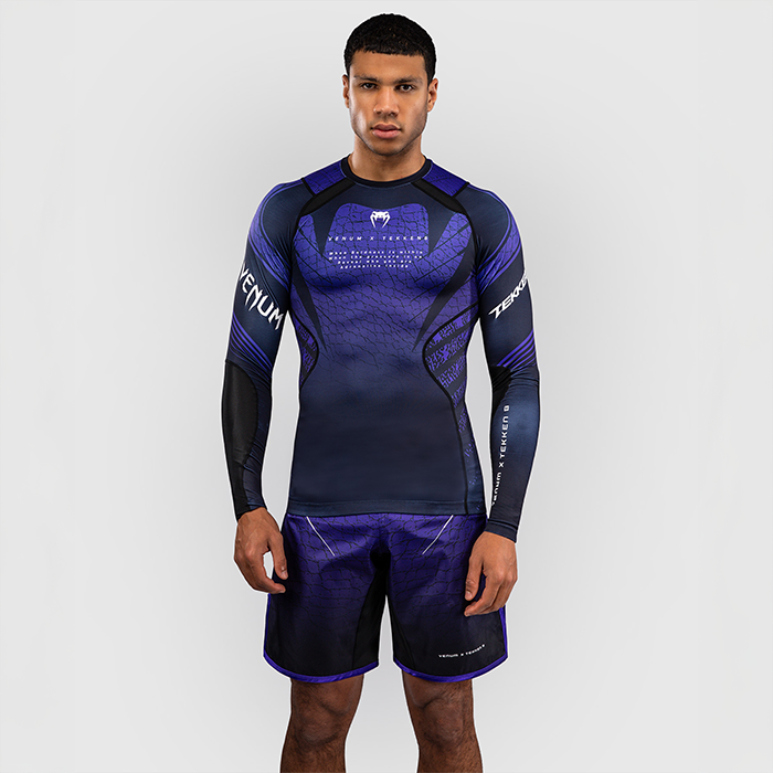 Venum x TEKKEN 8 L&aring;ng&auml;rmad Rashguard Kazuya Svart Lila