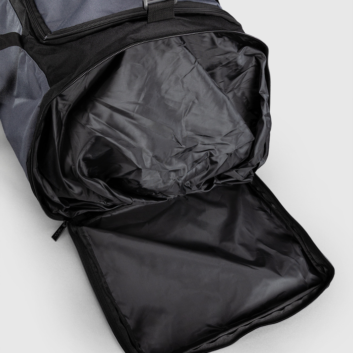 Essential Sports Bag Tr&auml;ningsv&auml;ska Gr&aring;/Svart 37 l