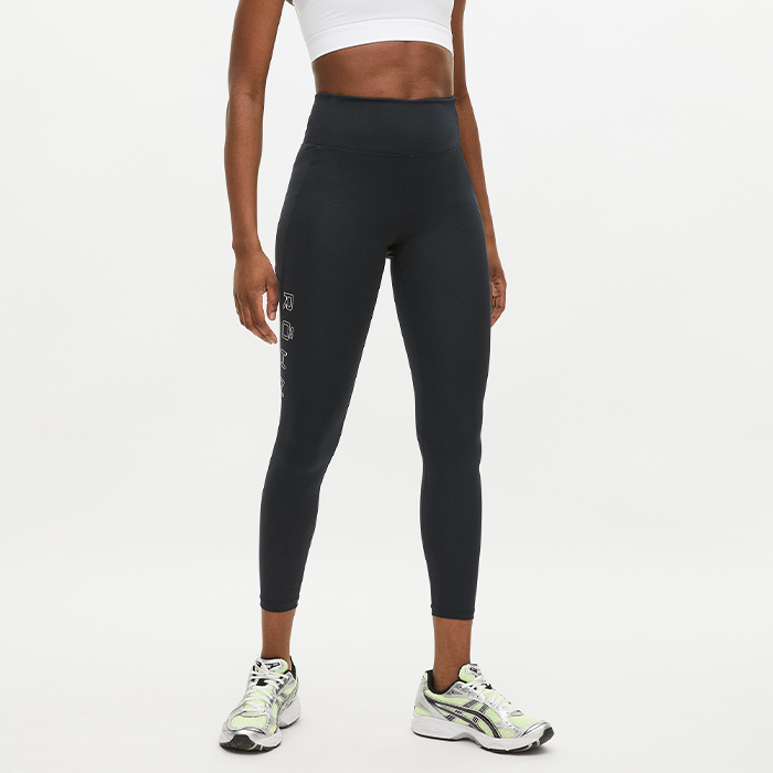 Läs mer om Sleek Logo Tights, Black