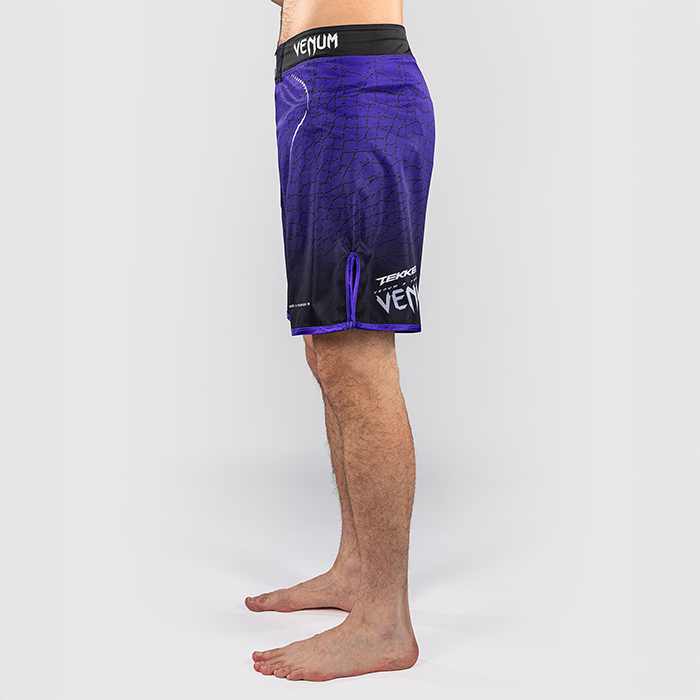 Venum x TEKKEN 8 Fightshorts Kazuya Svart Lila