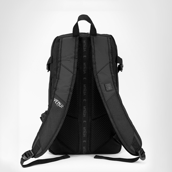 Challenger Pro Evo Ryggs&auml;ck 22,5 L Svart/Svart