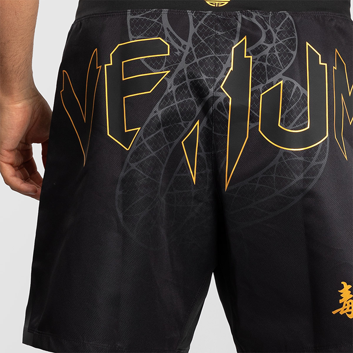 Serpenti Fightshorts Svart Silver Guld
