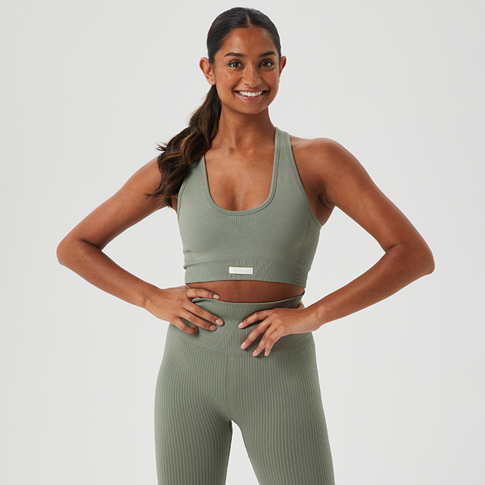 Studio Low Seamless Bra, Vetiver 6969