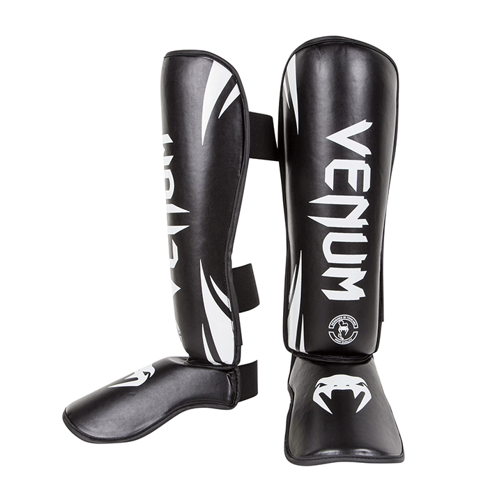 Challenger Standup Shinguards Mattsvart/Svart