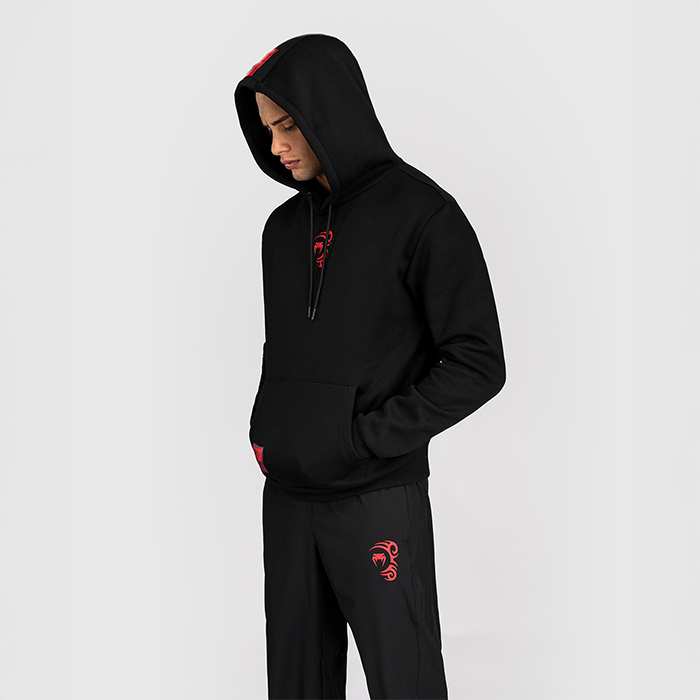 Venum X Mike Tyson Everyone has a plan Hoodie Svart R&ouml;d