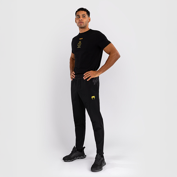 Venum x Ilia Topuria Unmatched Joggers Svart Guld