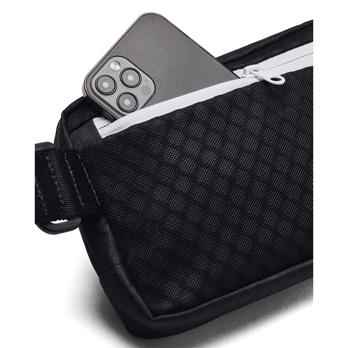Essential Crossbodyv&auml;ska Svart