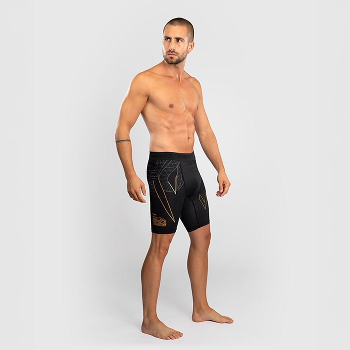 Serpenti Vale Tudo-Shorts Svart Silver Guld
