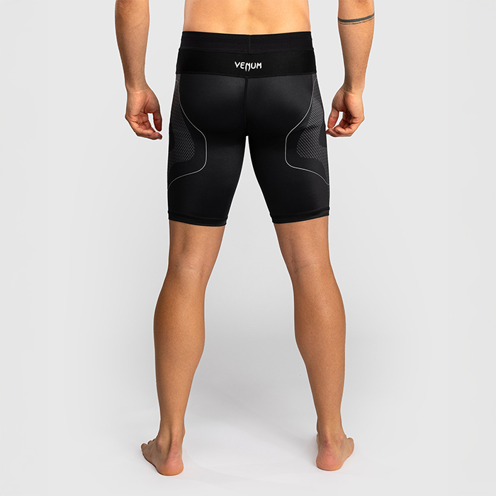 Nexus Vale Tudo-Shorts Svart Silver