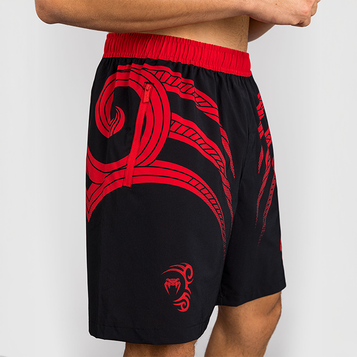 Venum X Mike Tyson Everyone has a plan Tr&auml;ningsshorts Svart R&ouml;d