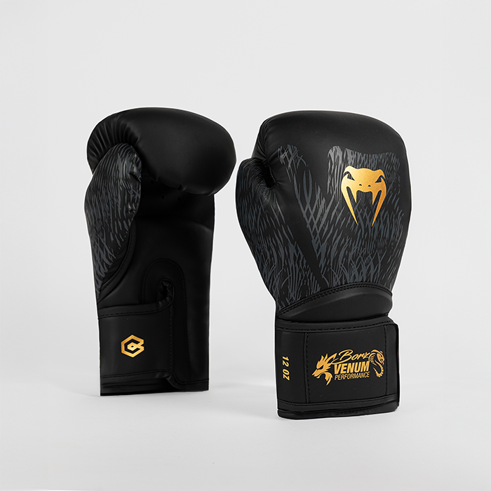 Venum X Chimaev Wild Borz Boxningshandskar Svart Guld