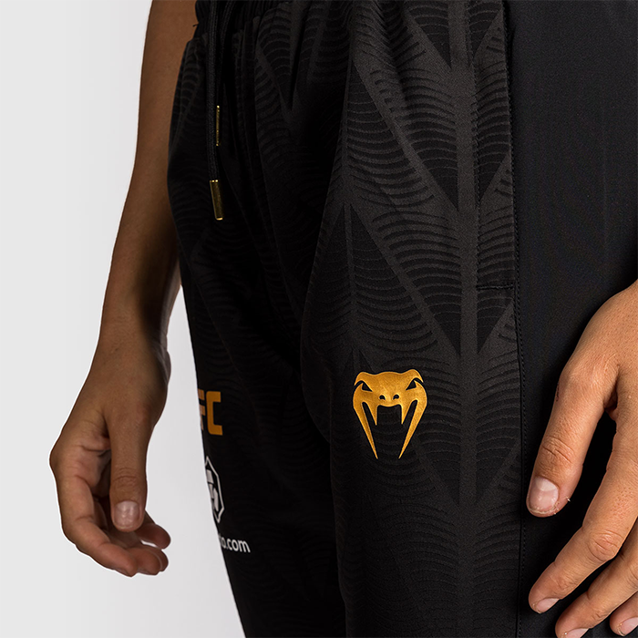 UFC Zenith by Venum Fight Night Joggers Svart Guld