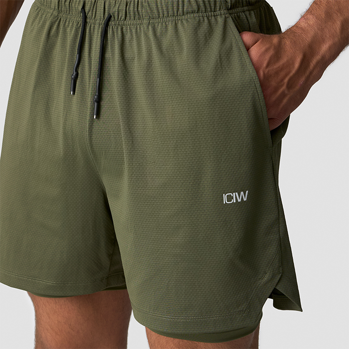 Stride 2-in-1 Shorts Gr&ouml;n