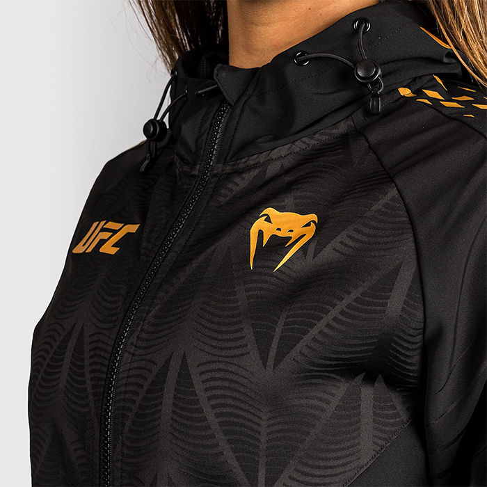 UFC Zenith by Venum Fight Night Hoodie Svart Guld