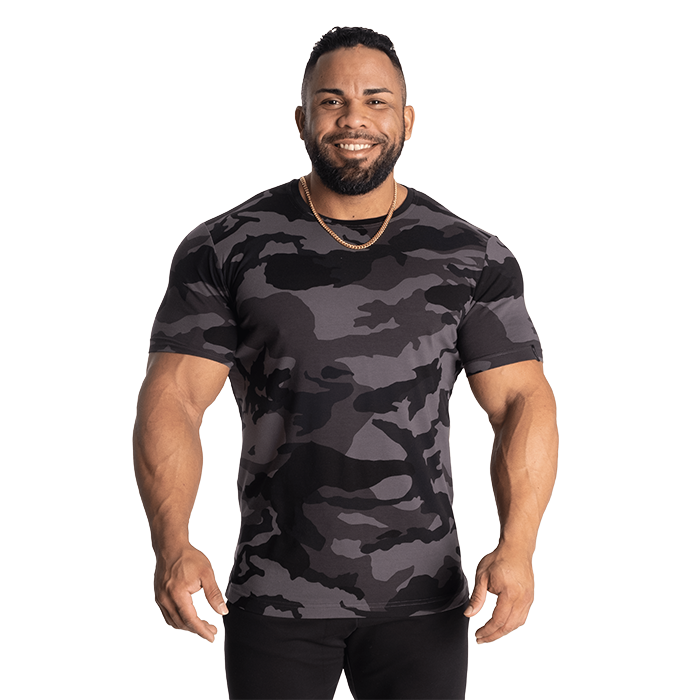 Läs mer om Classic Tapered Tee, Dark Camo
