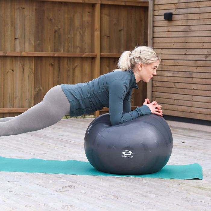 Pilatesboll 75 cm M&ouml;rkgr&aring;